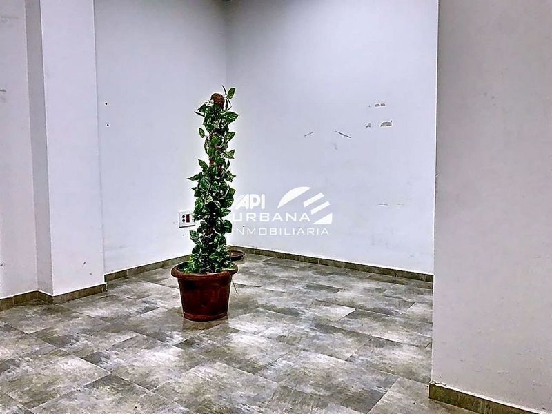 Propriété commerciale à Cordoba, Spain 49m² No. 220235