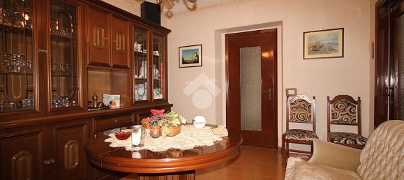 Casa T2 em Alba, Italy N.º 263966 9