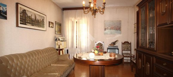 Casa T2 em Alba, Italy N.º 263966 10