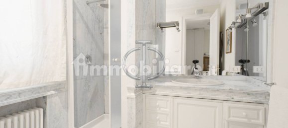 5 rooms Villa in Bari, Italy No. 166105 49