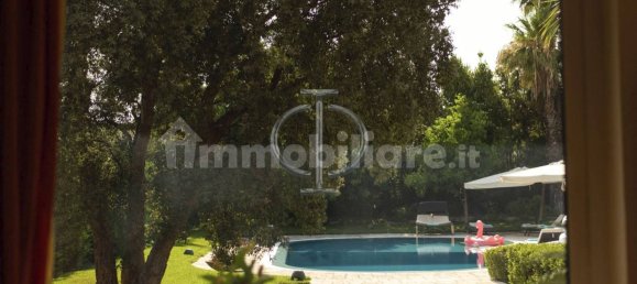 5 rooms Villa in Bari, Italy No. 166105 12