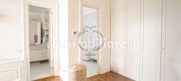 5 rooms Villa in Bari, Italy No. 166105 32
