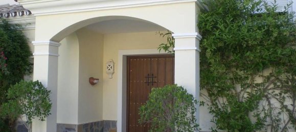 6 bedrooms Villa in Marbella, Spain No. 82215 2