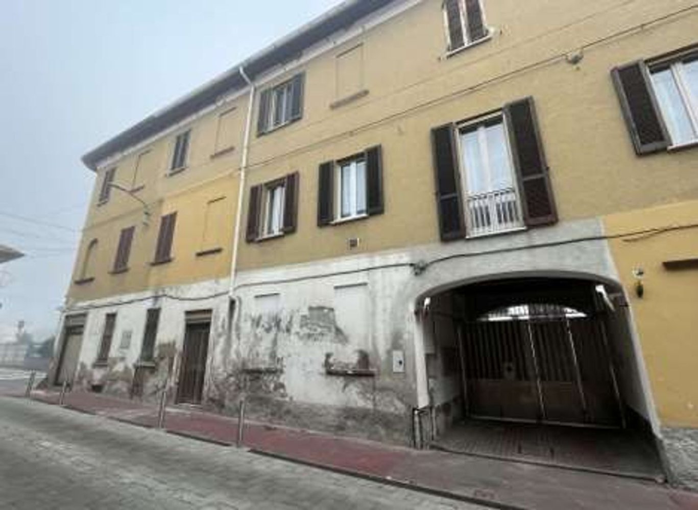 3 rooms Apartment in Sedriano, Italy No. 13041