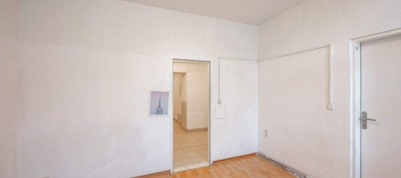 Studio in Brigittenau, Austria, Nr. 61543 2