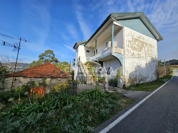 2 bedrooms House in Espadanedo, Portugal No. 49181