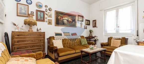 2 bedrooms Apartment in Genoa, Italy No. 299253 4