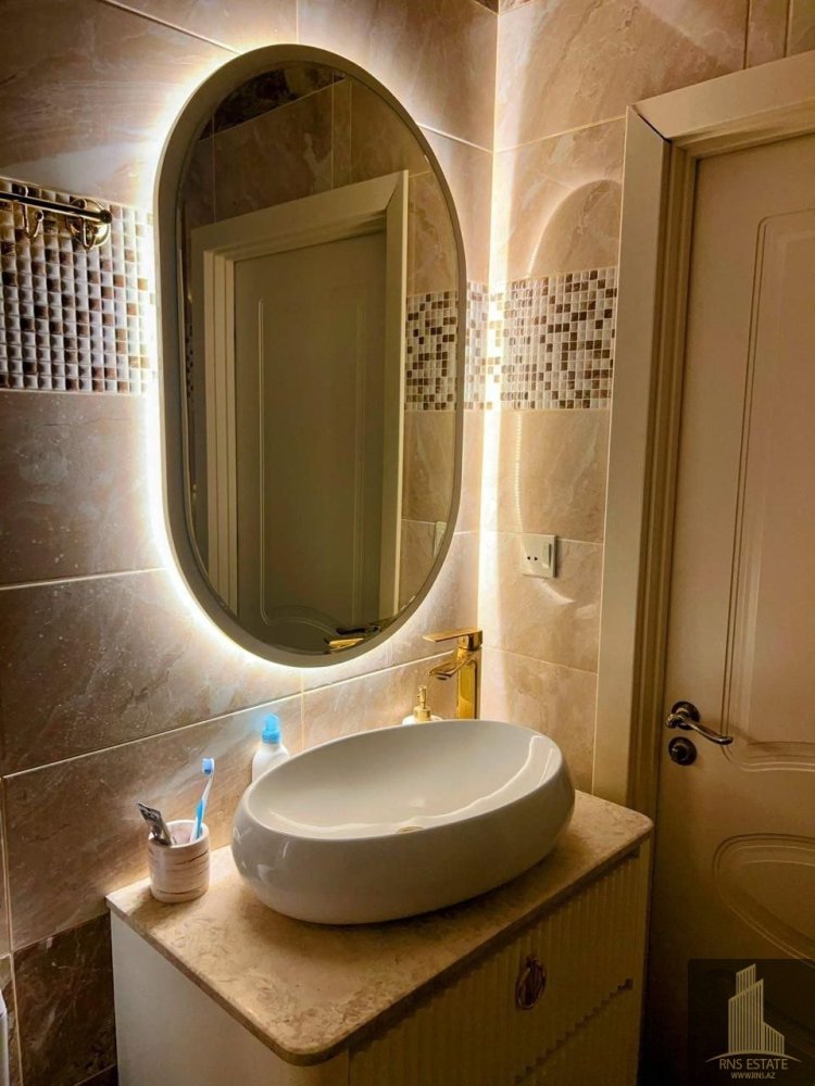 3 Schlafzimmer Wohnung in Sabail, Azerbaijan, Nr. 1455