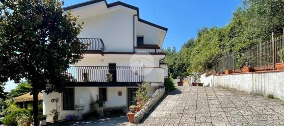 Villa T4 em Santa Marina, Italy N.º 79917 3
