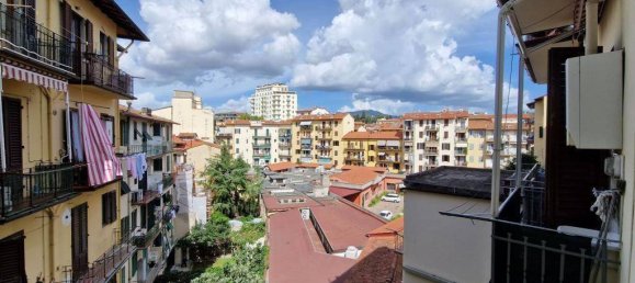 2 chambres Appartement à Florence, Italy No. 325162 3