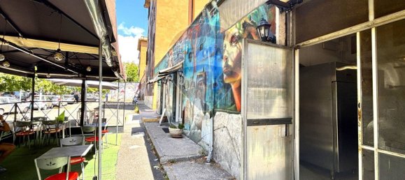 3 rooms Commercial property in Rome, Italy No. 295037 10
