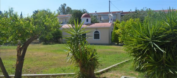 Коммерческая недвижимость 320м² в Амарусион, Греция № 6669 2