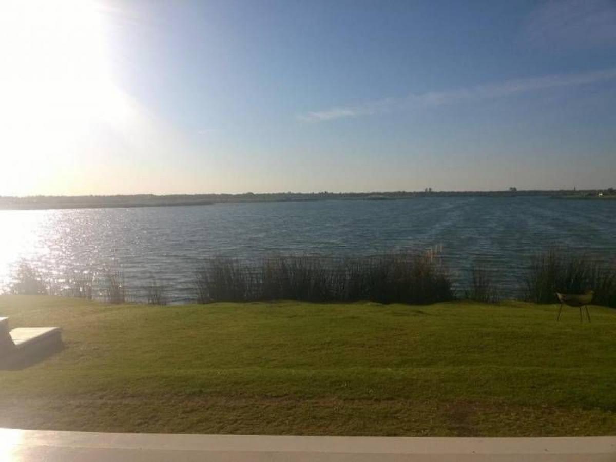 Grundstück in Escobar, Argentina, Nr. 47178