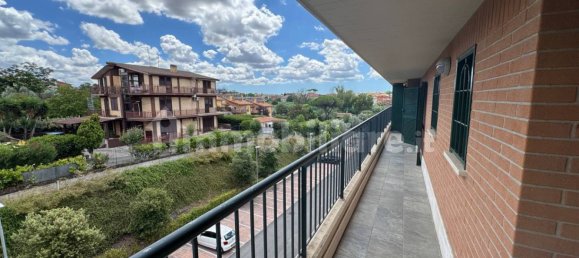 1 bedroom Penthouse in Rome, Italy No. 261869 12