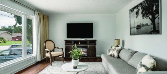 4 غرف نوم منزل في Toronto, Canada رقم 345 3