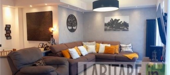 8 rooms Apartment in San Casciano in Val di Pesa, Italy No. 29194 6