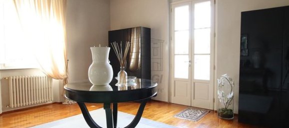 20 rooms Villa in Montecarlo, Italy No. 191158 28