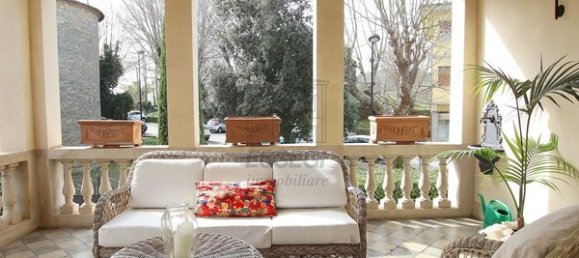 20 rooms Villa in Montecarlo, Italy No. 191158 38