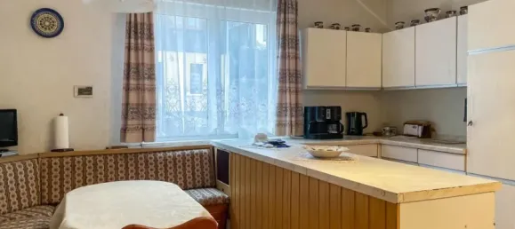 8 rooms Townhouse in Saale-Orla, Germany No. 201082 2