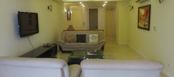 3 bedrooms Apartment in Tay Ho, Vietnam No. 3693 2