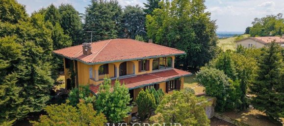 5 bedrooms Villa in Casatenovo, Italy No. 296869 6