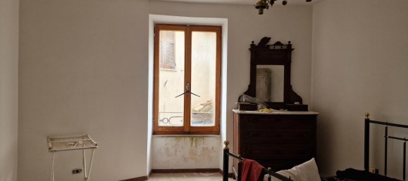 5 rooms Apartment in Lugnano in Teverina, Italy No. 149514 4