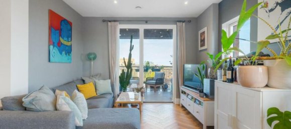 2 bedrooms Apartment in London, United Kingdom No. 3573 3