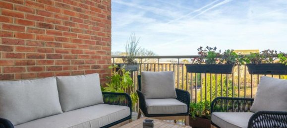 2 bedrooms Apartment in London, United Kingdom No. 3573 5