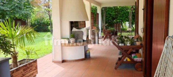 3 غرف نوم فيلا في Pordenone, Italy رقم 262883 2