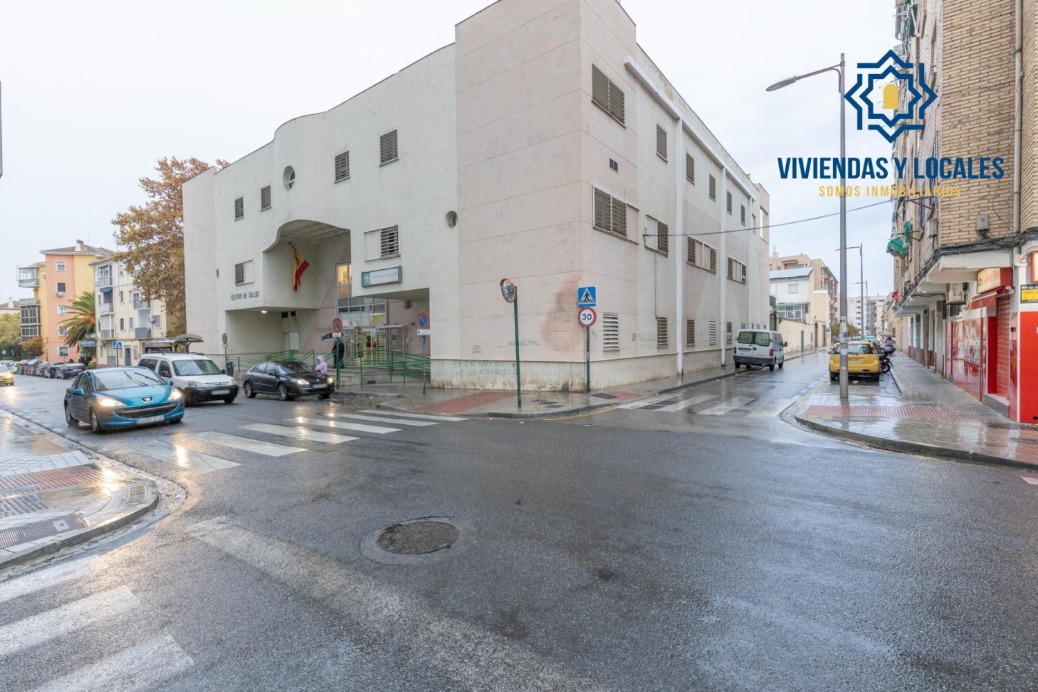 134m² Commercial property in Granada, Spain No. 95122