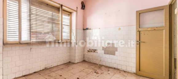 Apartamento de 2 dormitorios en Latina, Italy No. 257557 7