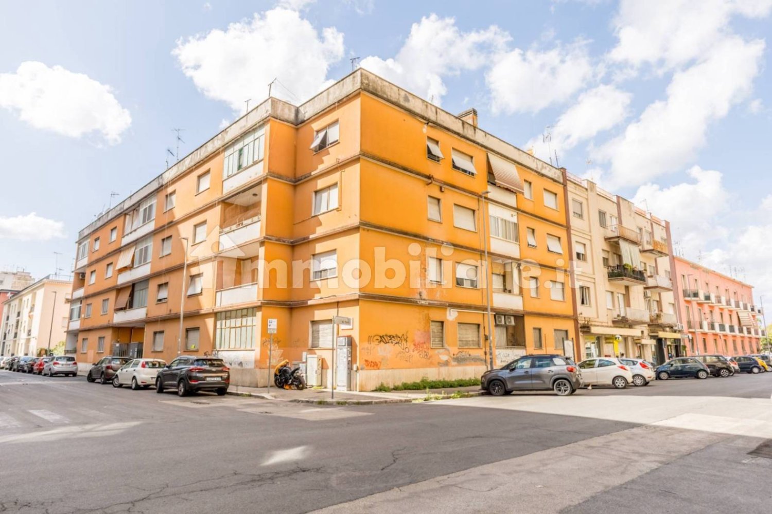 Apartamento de 2 dormitorios en Latina, Italy No. 257557