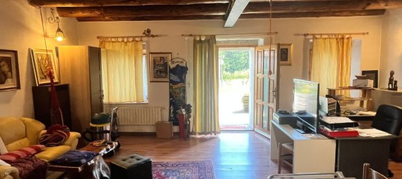 5 rooms House in Feltre, Italy No. 301722 11