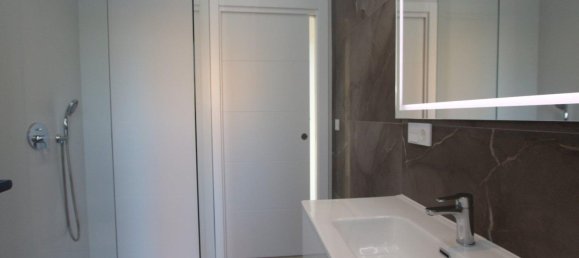 4 bedrooms Villa in Calpe, Spain No. 9044 8