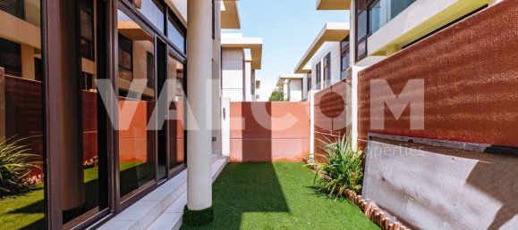 3 Schlafzimmer Villa in DAMAC Hills (Akoya by DAMAC), UAE, Nr. 12858 4
