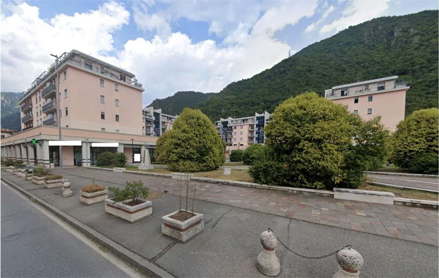 Офис 118м² в Гардоне Валь Тромпия, Италия № 332656