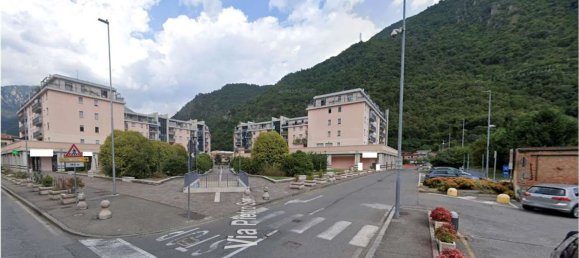 Офис 118м² в Гардоне Валь Тромпия, Италия № 332656 12