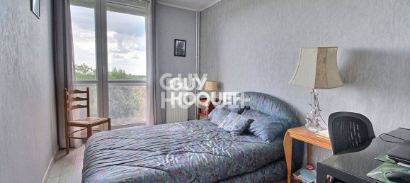 Квартира с 2 спальнями в Морёпа, Франция № 187197 3