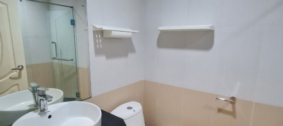 Кондоминиум  в Ваттхана, Таиланд № 73828 3