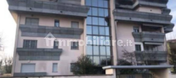 3 Schlafzimmer Wohnung in Vigevano, Italy, Nr. 196892 8