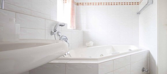 5 chambres Maison de ville à Neubrandenburg, Germany No. 342337 10