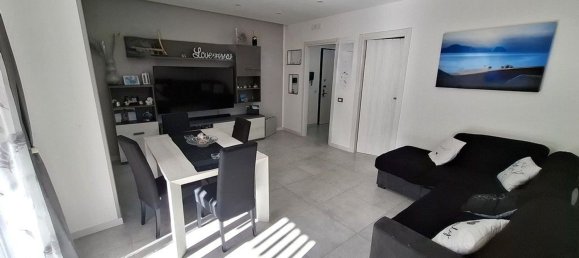 Квартира с 4 комнатами в Карини, Италия № 305271 2