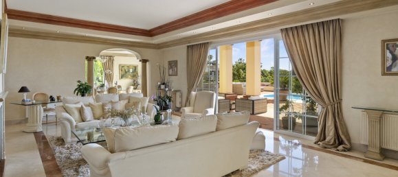 5 Schlafzimmer Villa in El Paraiso, Spain, Nr. 3033 10