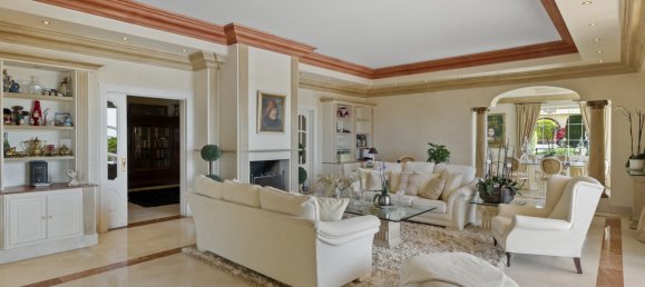 5 Schlafzimmer Villa in El Paraiso, Spain, Nr. 3033 11