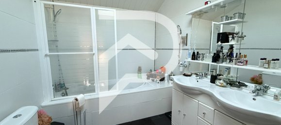 3 Schlafzimmer Haus in Libourne, France, Nr. 358068 10