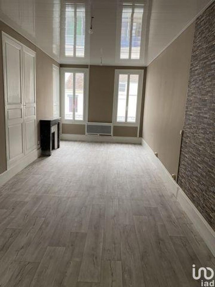 Apartamento com 2 quartos em condomínio em Nemours, France N.º 36439