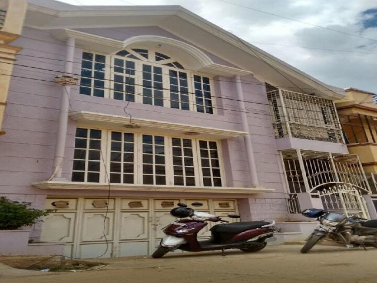 4 bedrooms House in Bangalore, India No. 13340