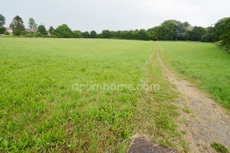 Terreno em Seboncourt, France N.º 211741