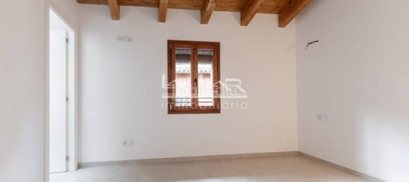 4 غرف نوم شقة في Vic, Spain رقم 136574 22