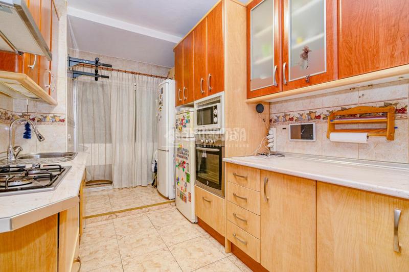 2 bedrooms Apartment in Peligros, Spain No. 219032